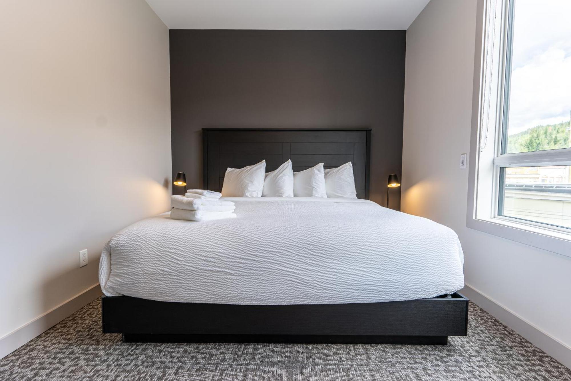 Basecamp Suites Revelstoke Zimmer foto